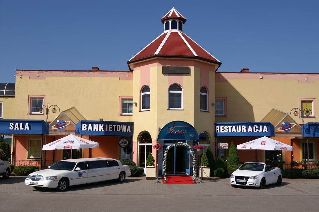 Hotel Restauracja Venus Moderowka Exterior photo