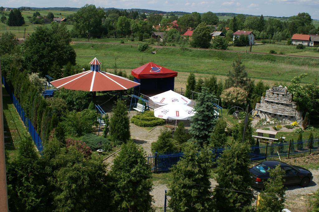 Hotel Restauracja Venus Moderowka Exterior photo